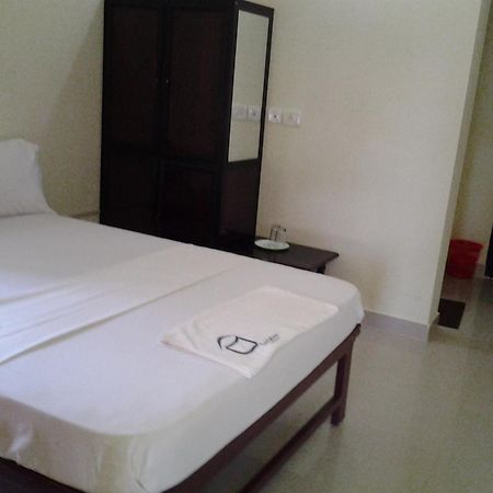 Hôtel La Mirban à Varkala Extérieur photo